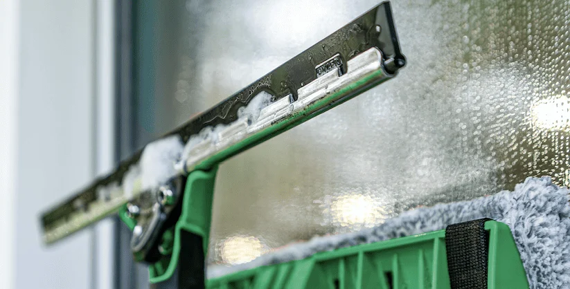 Zakelijke glasbewassing